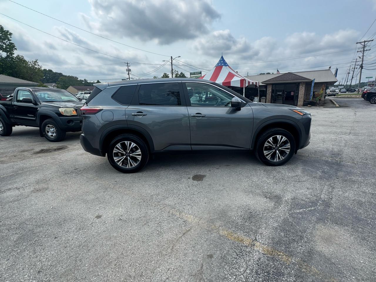 Nissan Rogue FWD SV 2023