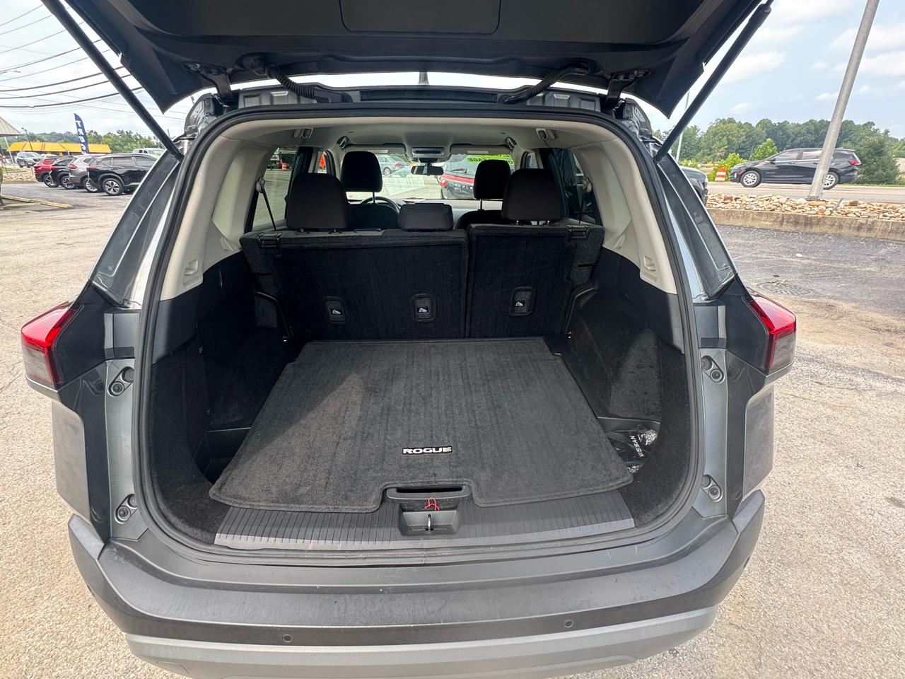 Nissan Rogue FWD SV 2023