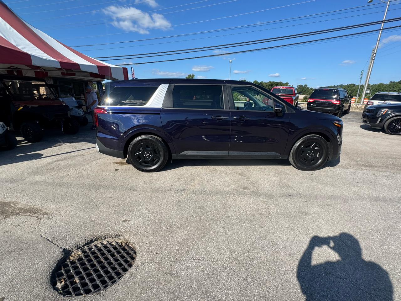 Kia Carnival LXS FWD 2025