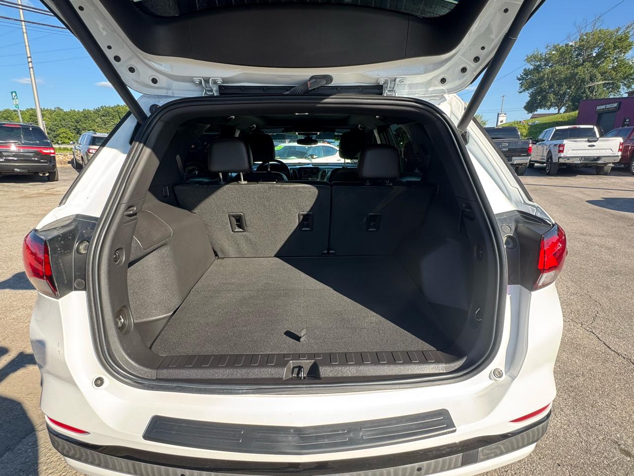 Chevrolet Equinox FWD 4dr RS 2024