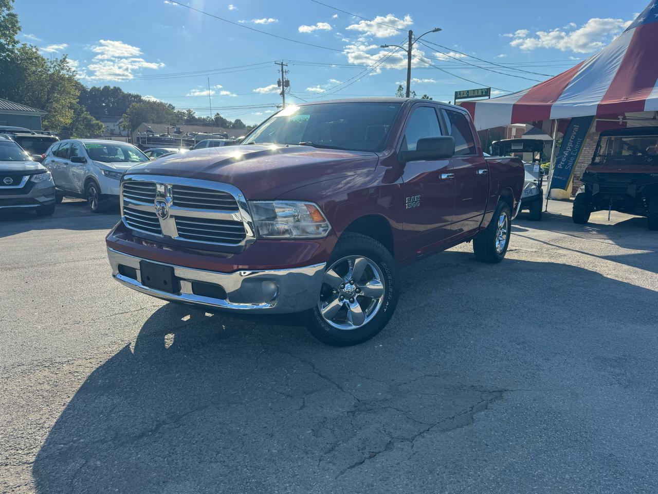 RAM 1500 4WD Crew Cab 140.5" Big Horn 2014