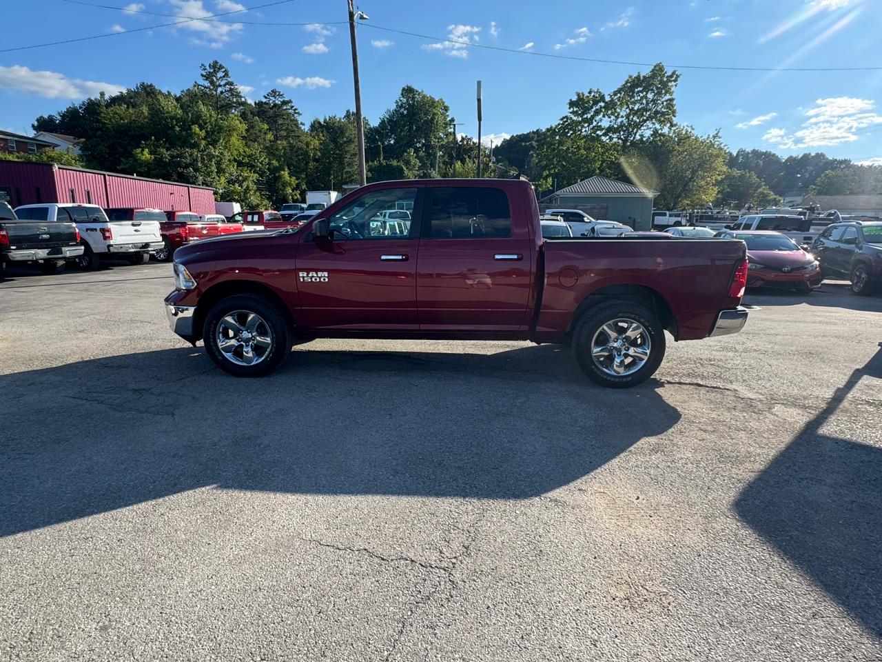 RAM 1500 4WD Crew Cab 140.5" Big Horn 2014
