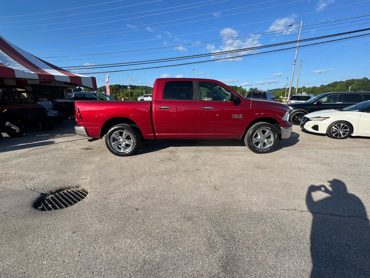 RAM 1500 4WD Crew Cab 140.5" Big Horn 2014