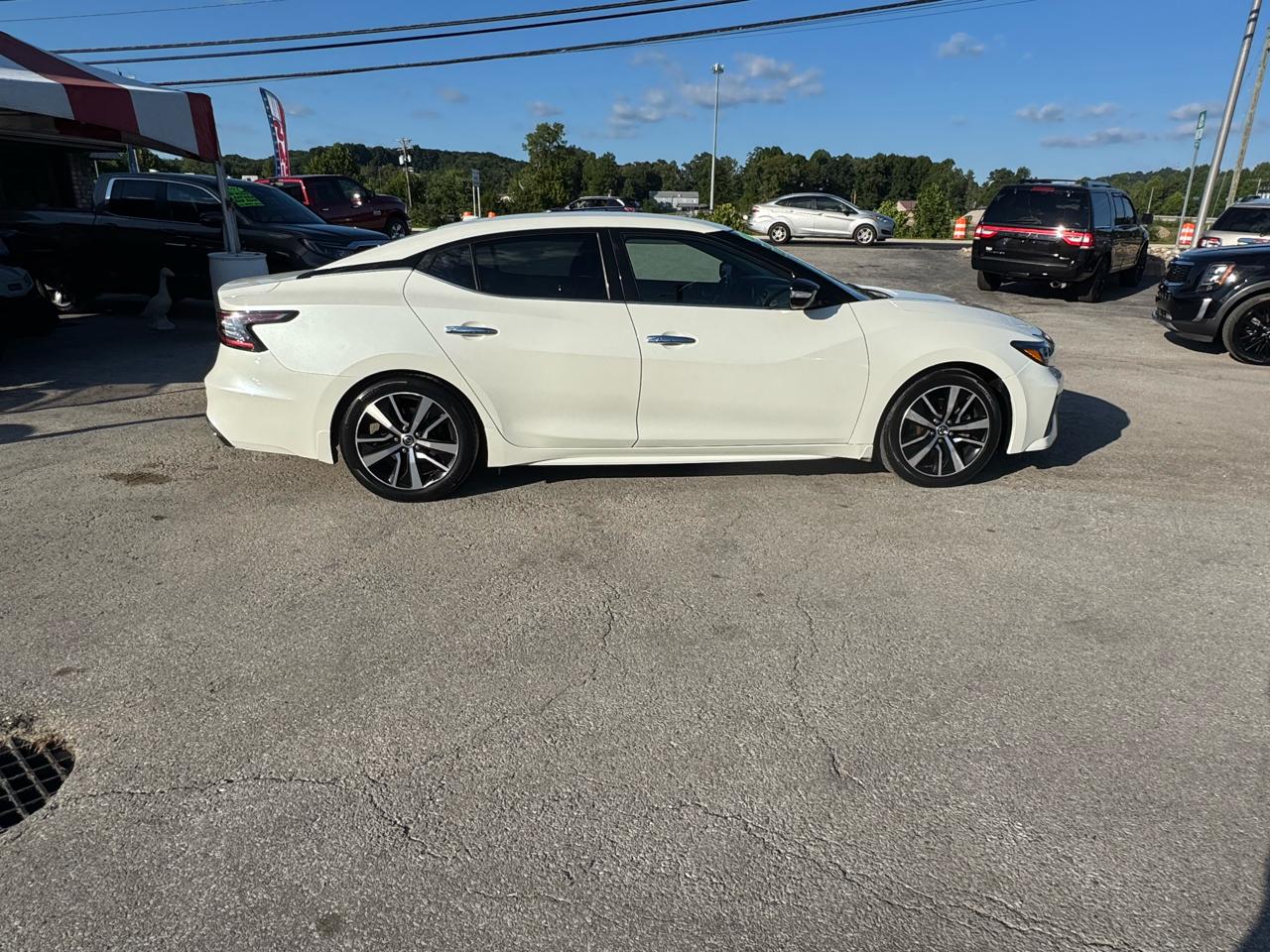 Nissan Maxima SV 3.5L 2021