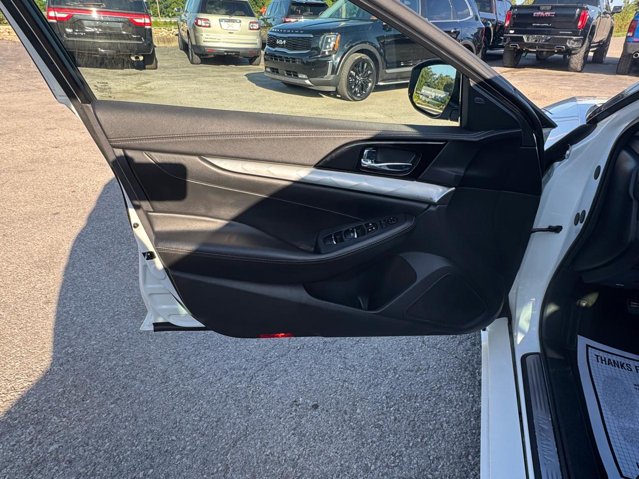 Nissan Maxima SV 3.5L 2021