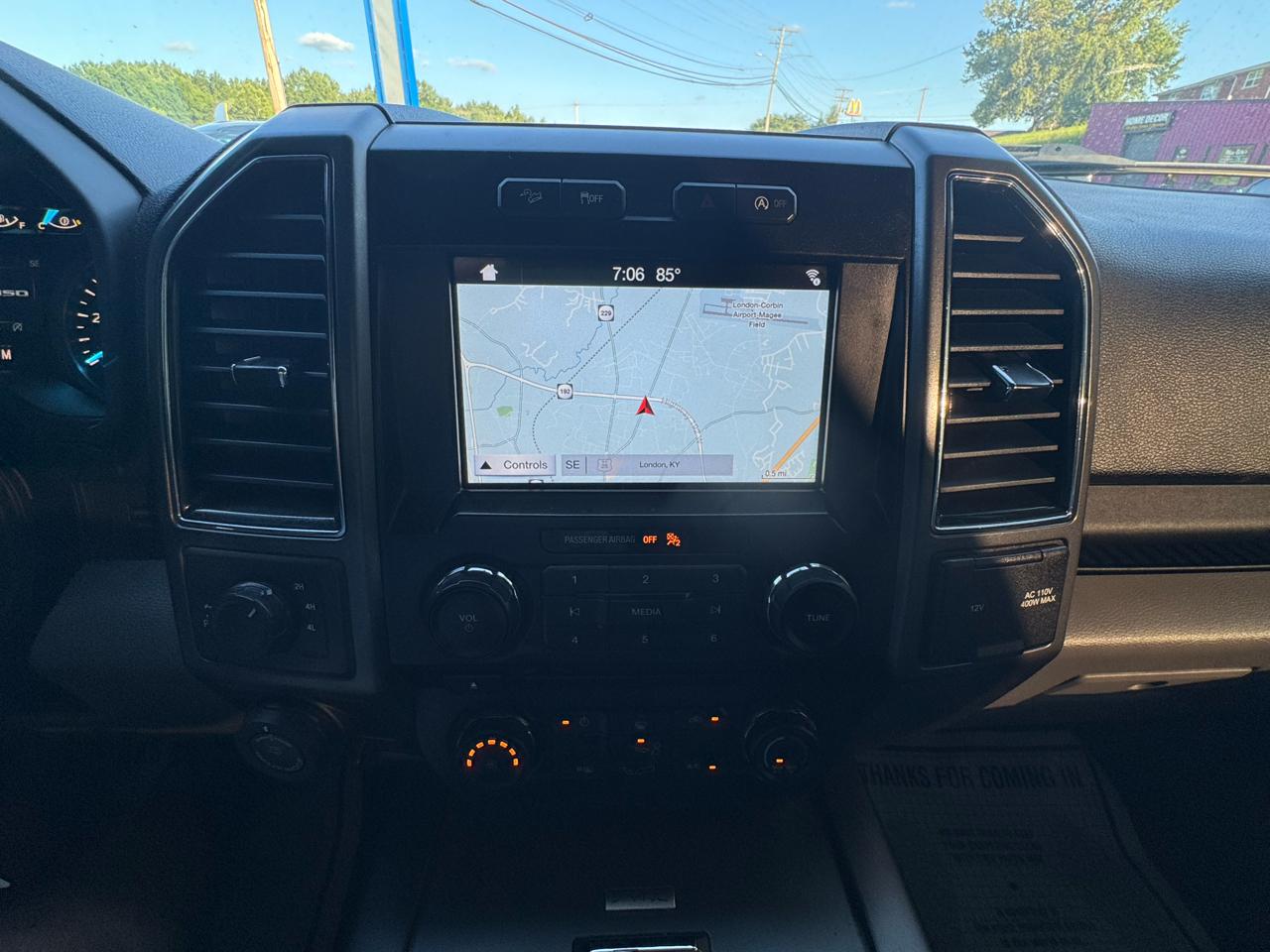Ford F-150 4WD SuperCrew 150" XLT 2018