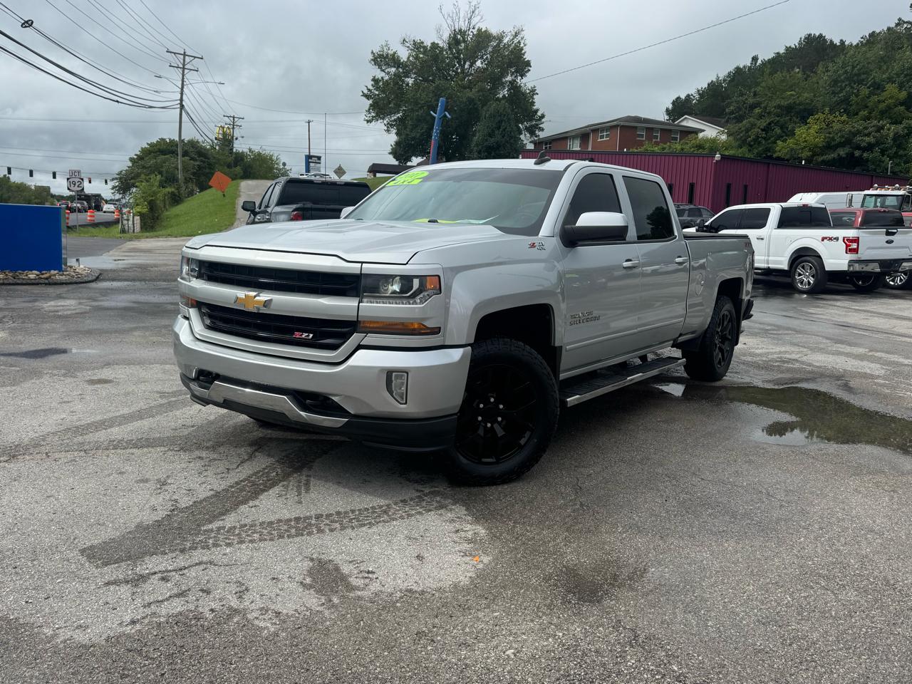 Chevrolet Silverado 1500 4WD Crew Cab 153.0" LT w/2LT 2017
