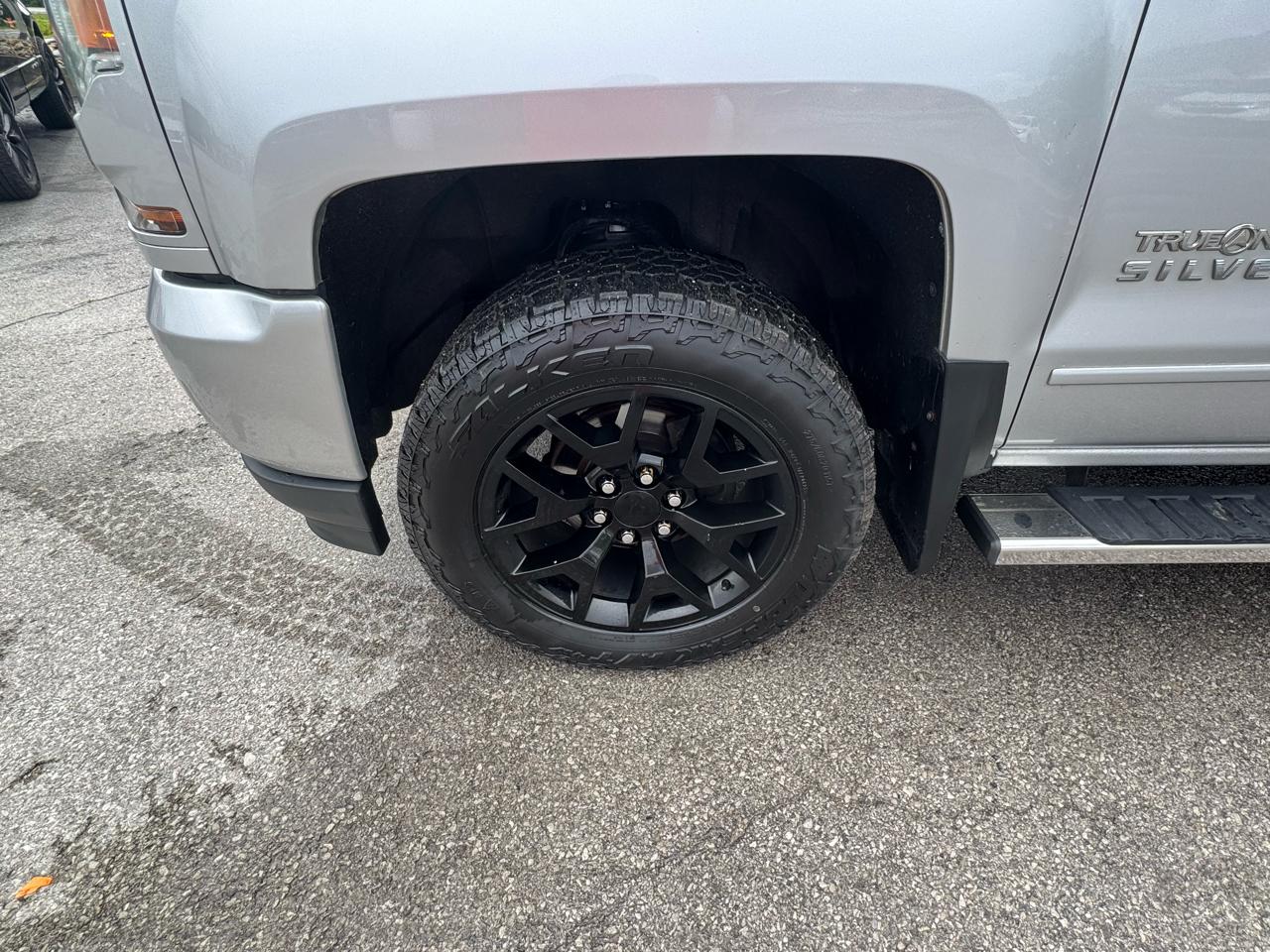 Chevrolet Silverado 1500 4WD Crew Cab 153.0" LT w/2LT 2017