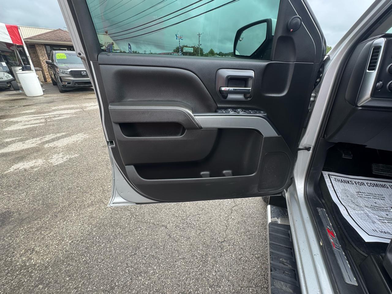 Chevrolet Silverado 1500 4WD Crew Cab 153.0" LT w/2LT 2017
