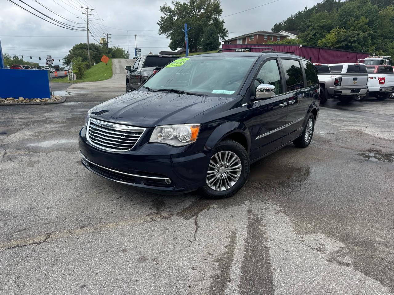 Chrysler Town & Country 4dr Wgn Touring-L 2016