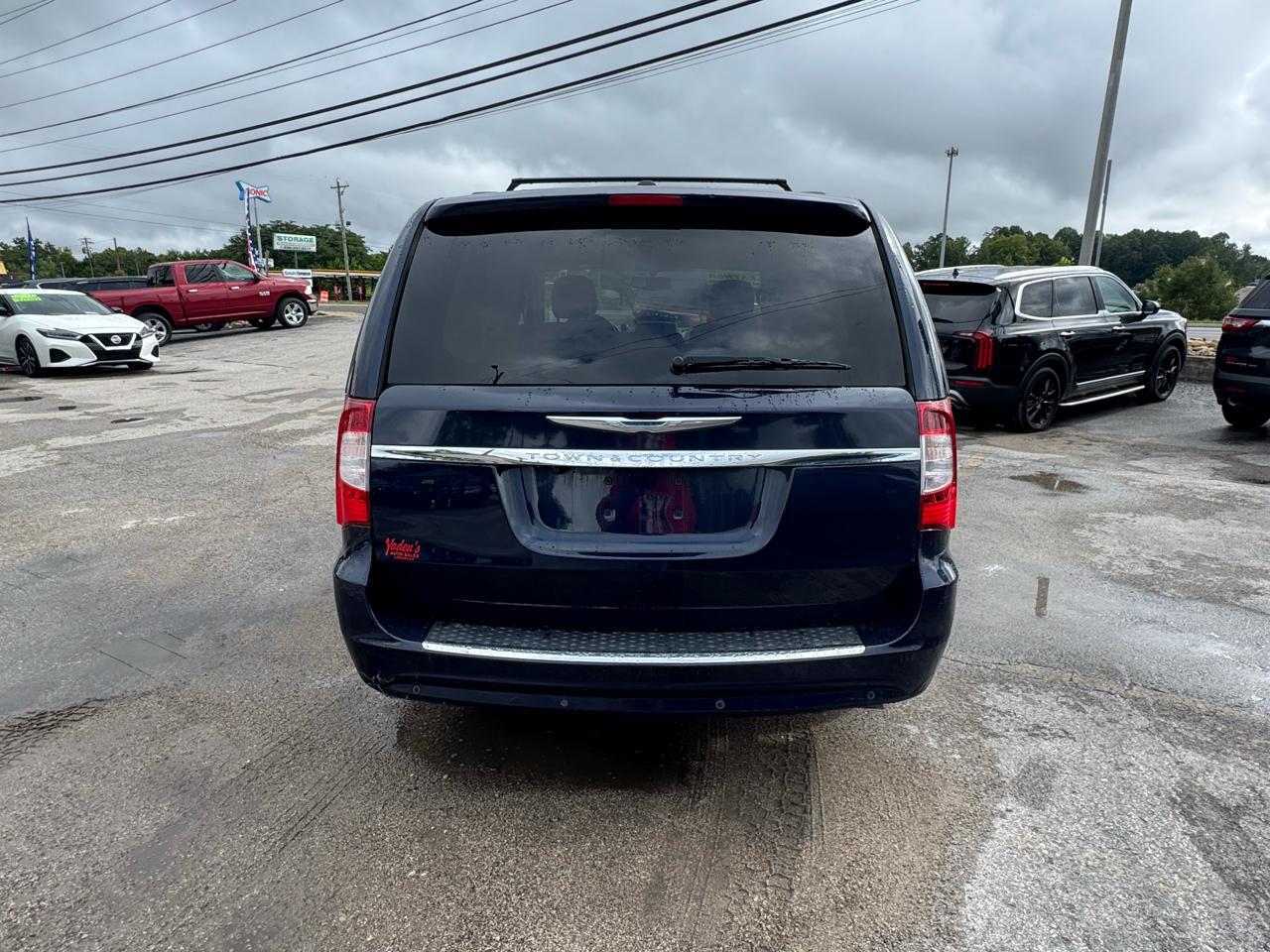 Chrysler Town & Country 4dr Wgn Touring-L 2016