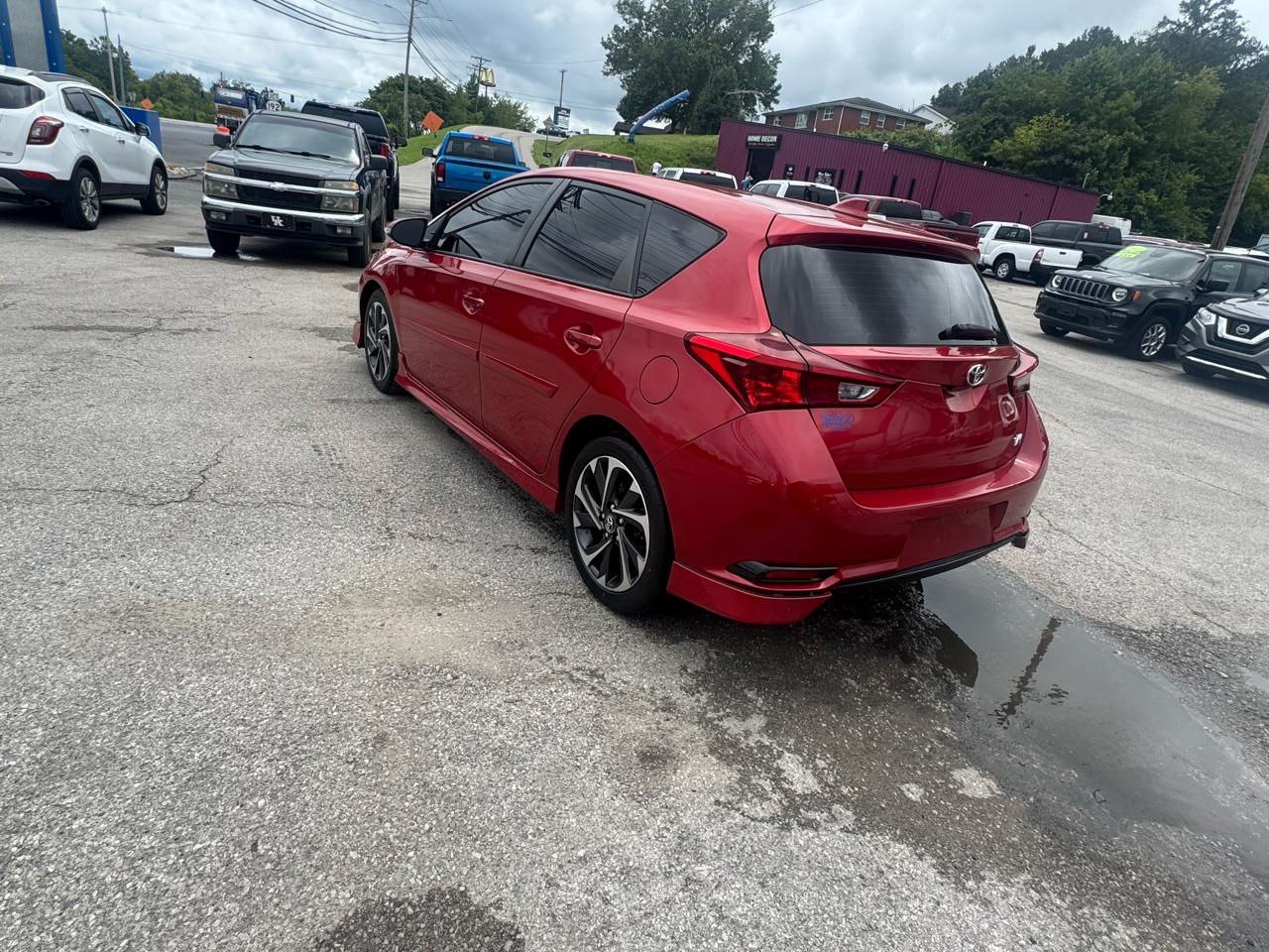 Toyota Corolla iM CVT (Natl) 2017