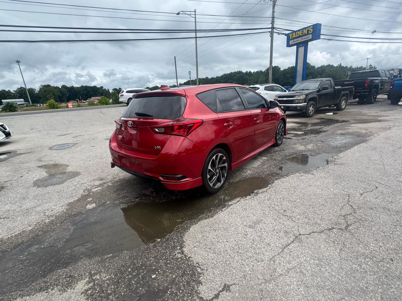 Toyota Corolla iM CVT (Natl) 2017