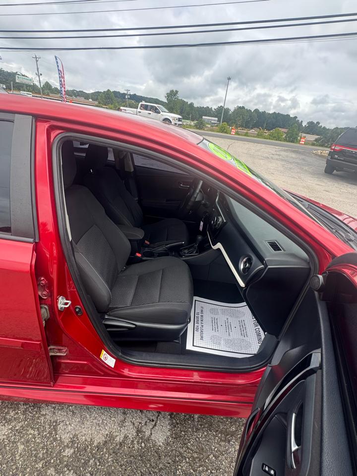 Toyota Corolla iM CVT (Natl) 2017