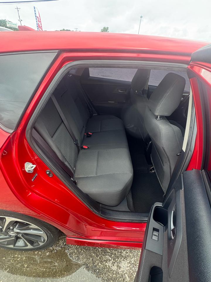 Toyota Corolla iM CVT (Natl) 2017