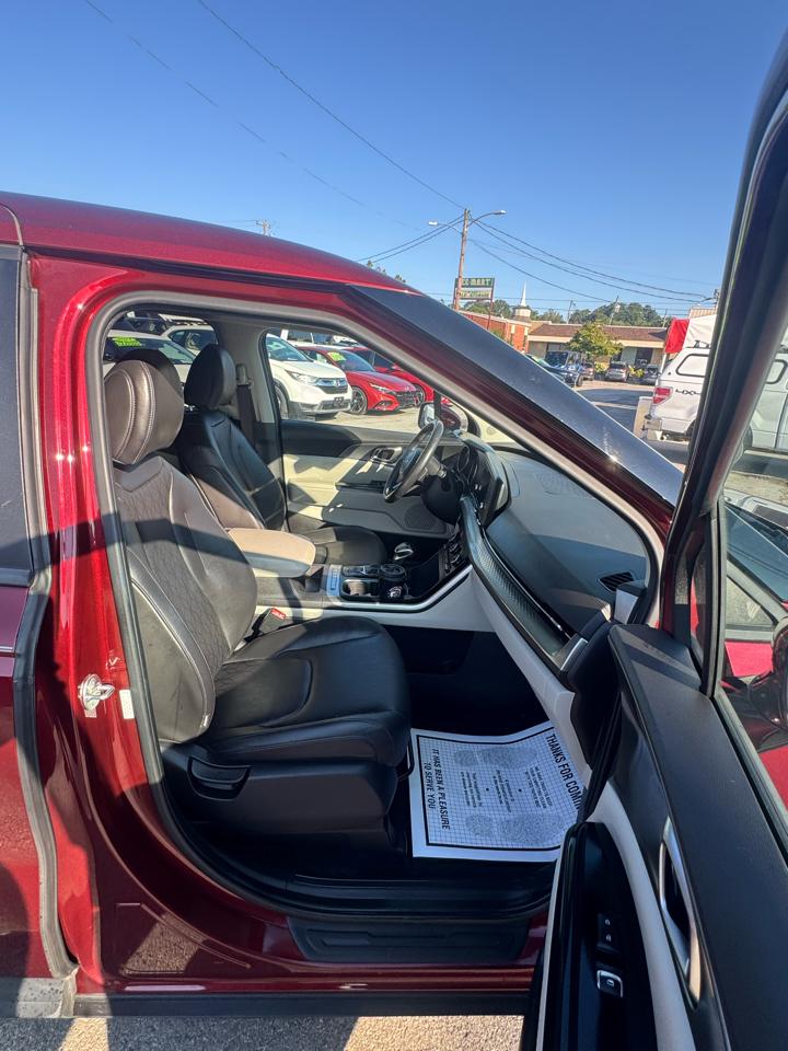 Kia Carnival LX FWD w/Seat Pkg 2024