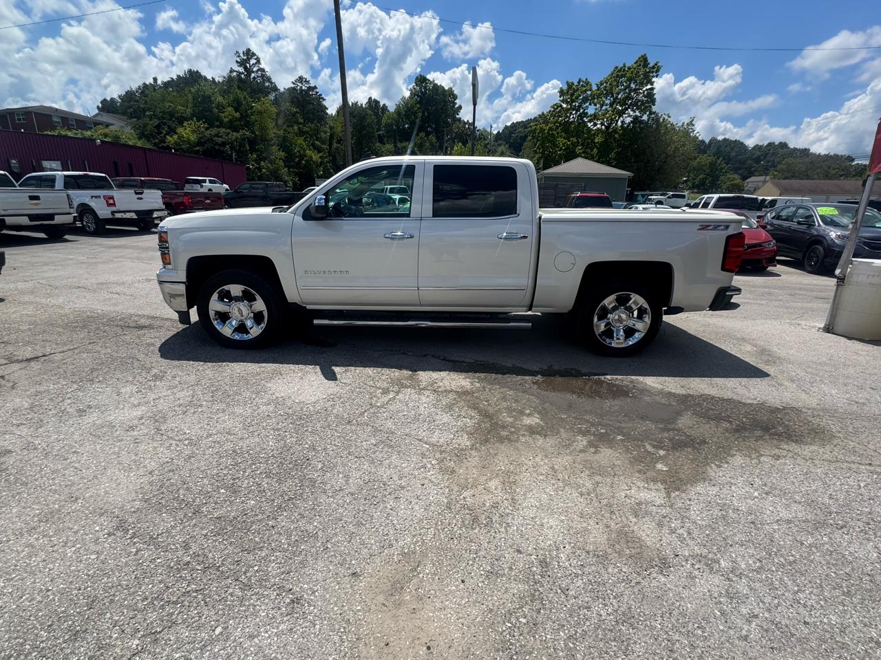 Chevrolet Silverado 1500 4WD Crew Cab 143.5" LTZ w/2LZ 2015