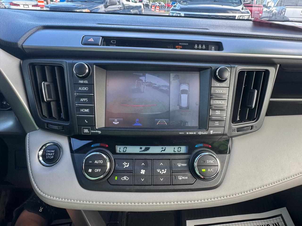 Toyota RAV4 Limited AWD (Natl) 2017