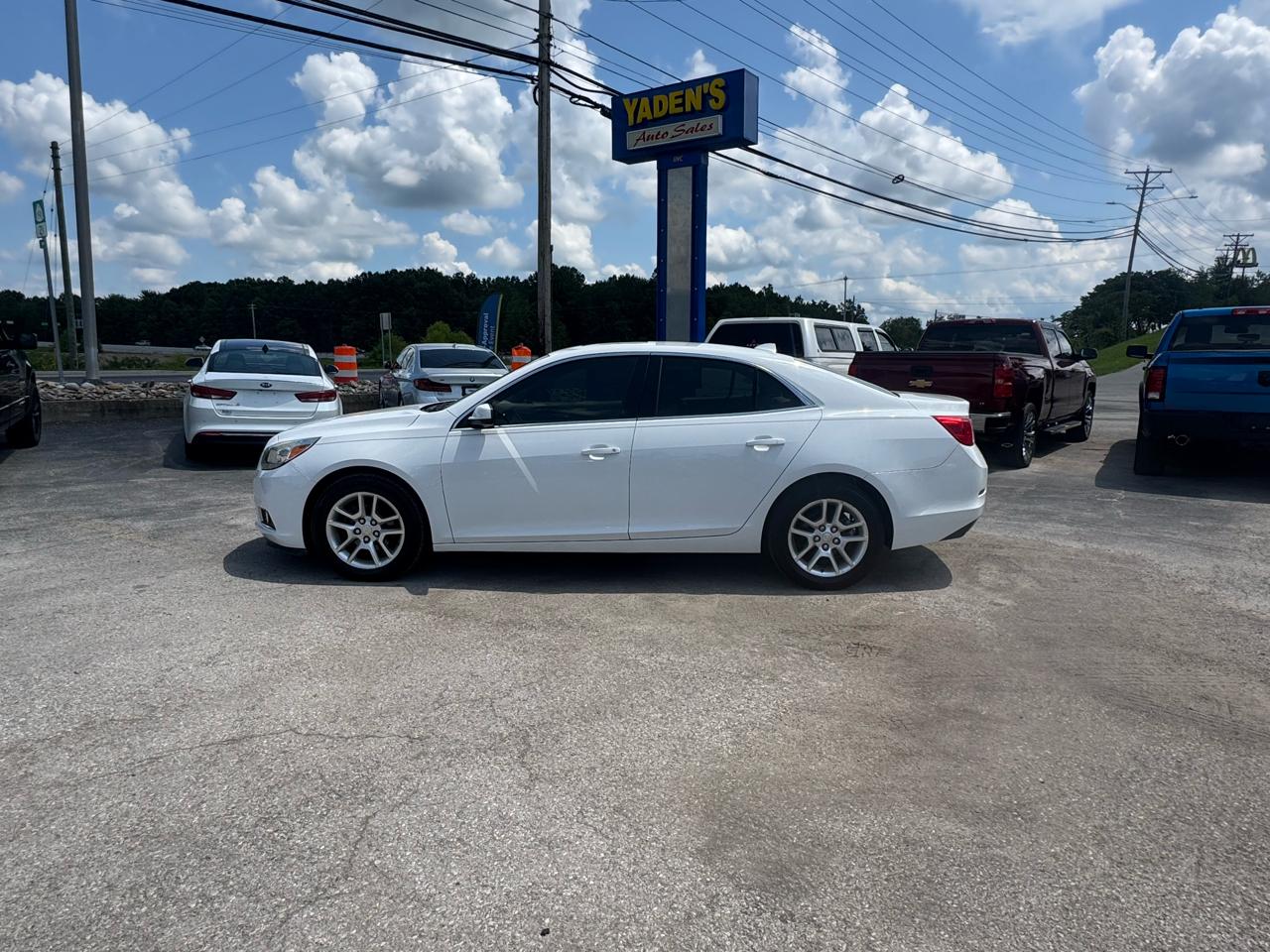 Chevrolet Malibu 4dr Sdn ECO w/2SA 2013