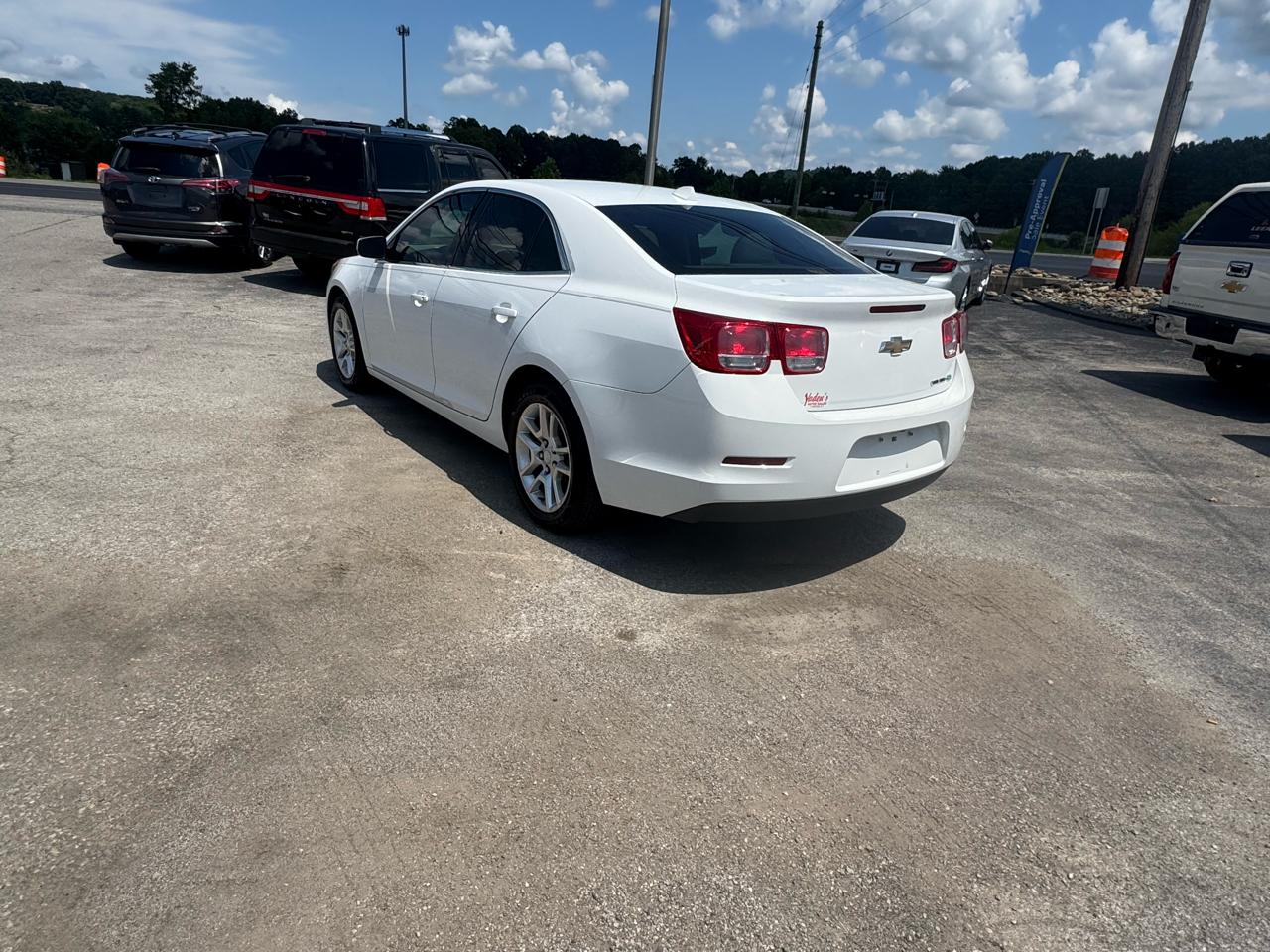 Chevrolet Malibu 4dr Sdn ECO w/2SA 2013