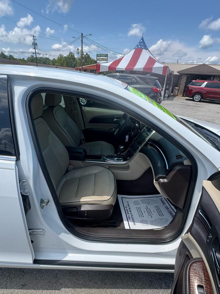 Chevrolet Malibu 4dr Sdn ECO w/2SA 2013