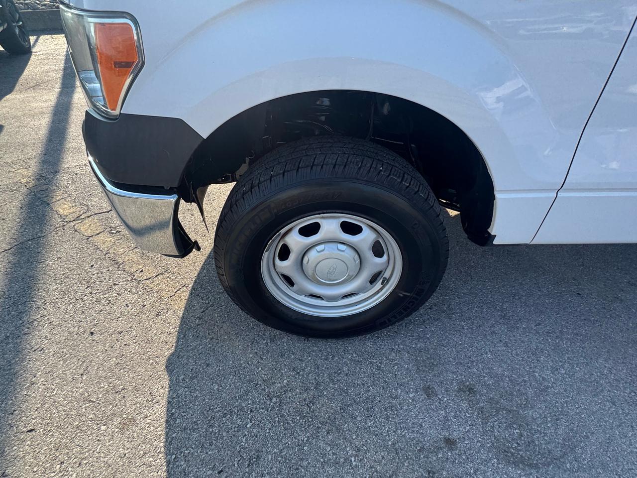 Ford F-150 4WD SuperCrew 139" XL 2014
