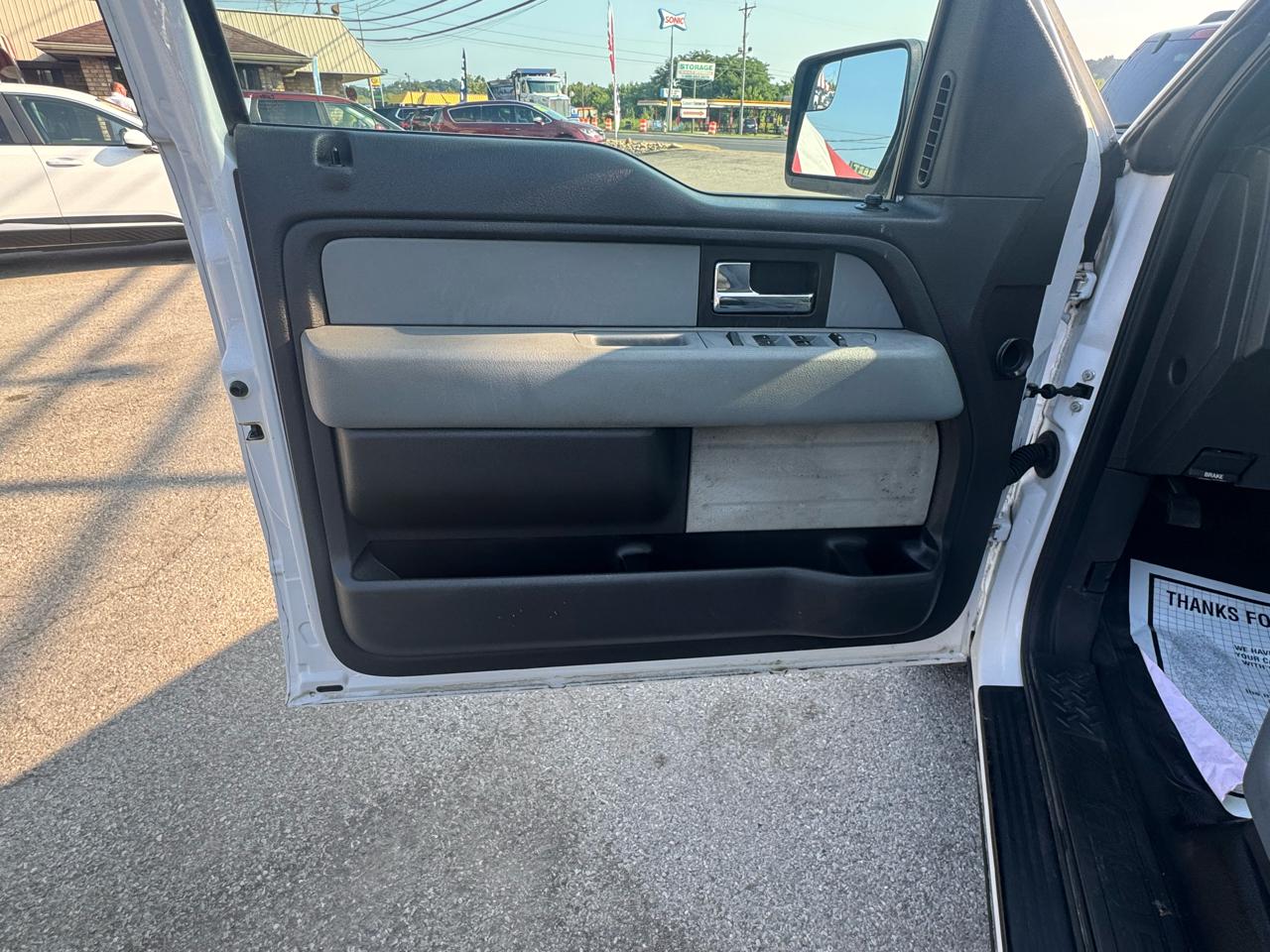 Ford F-150 4WD SuperCrew 139" XL 2014