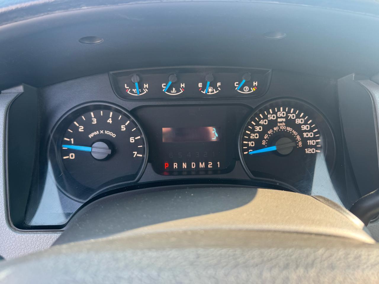 Ford F-150 4WD SuperCrew 139" XL 2014
