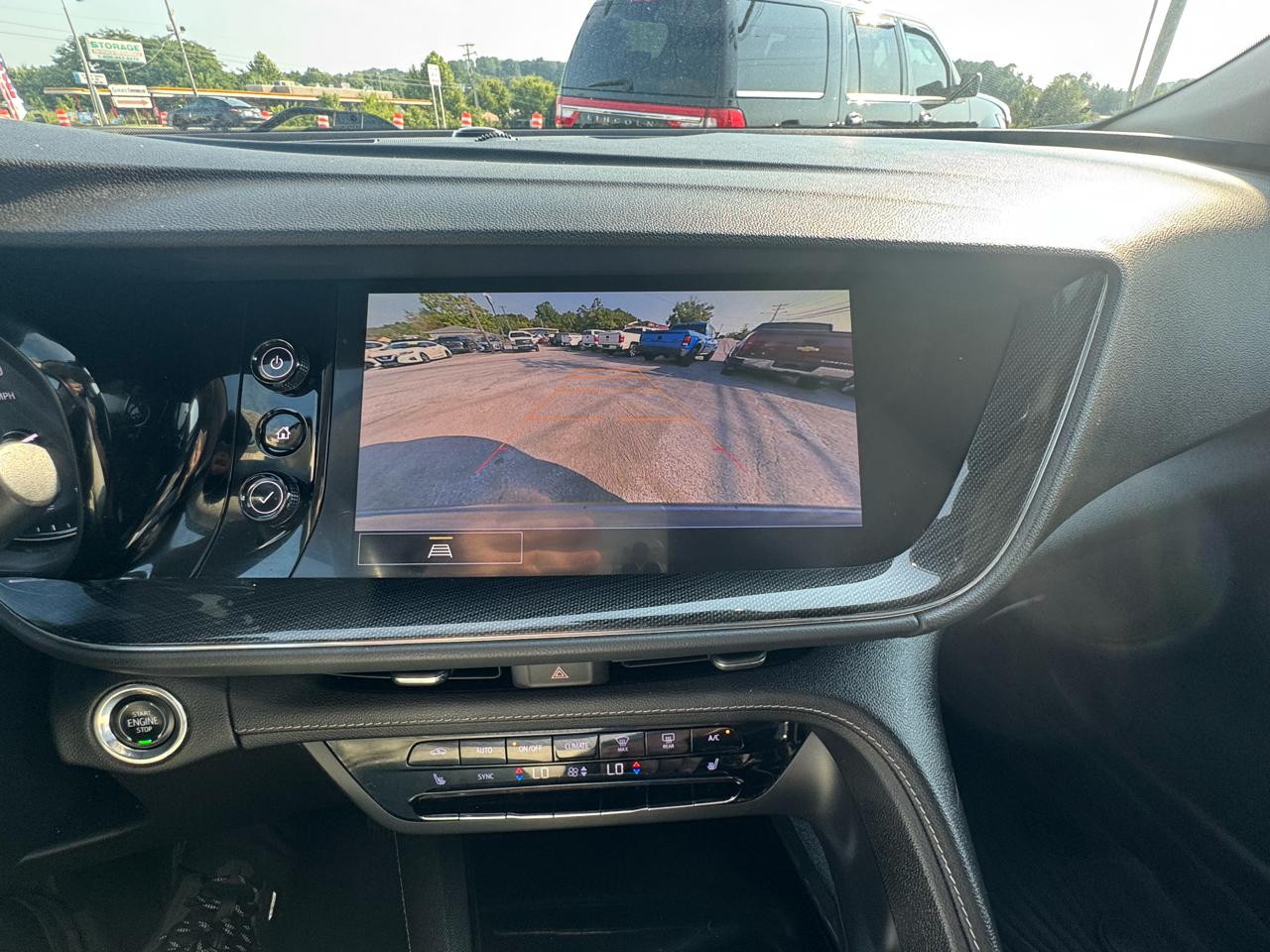 Buick Envision FWD 4dr Essence 2022