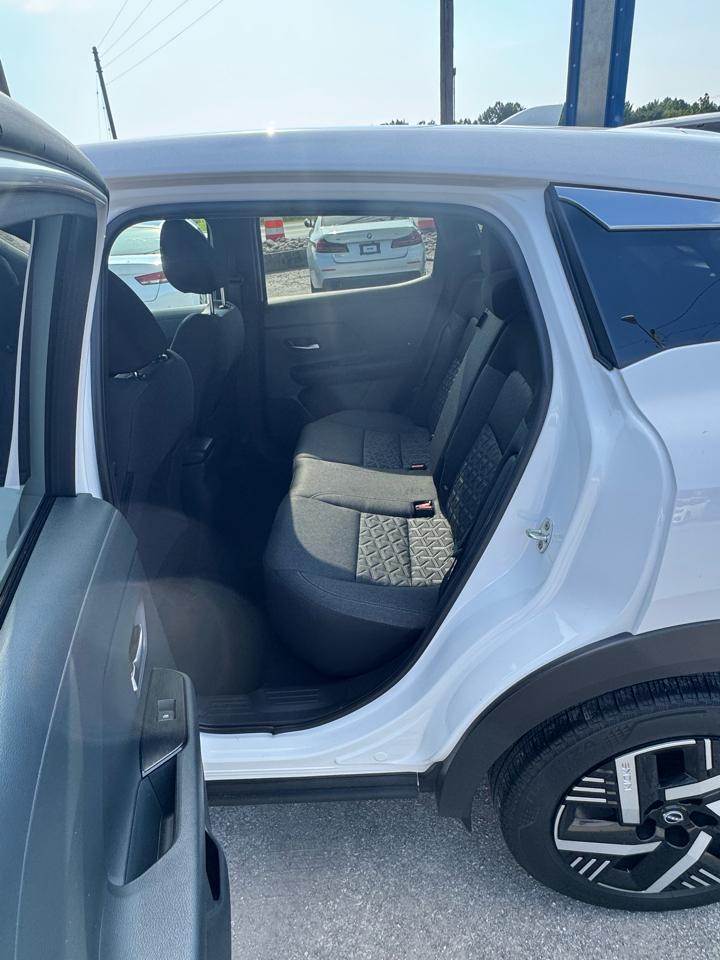Nissan Kicks SV FWD 2025