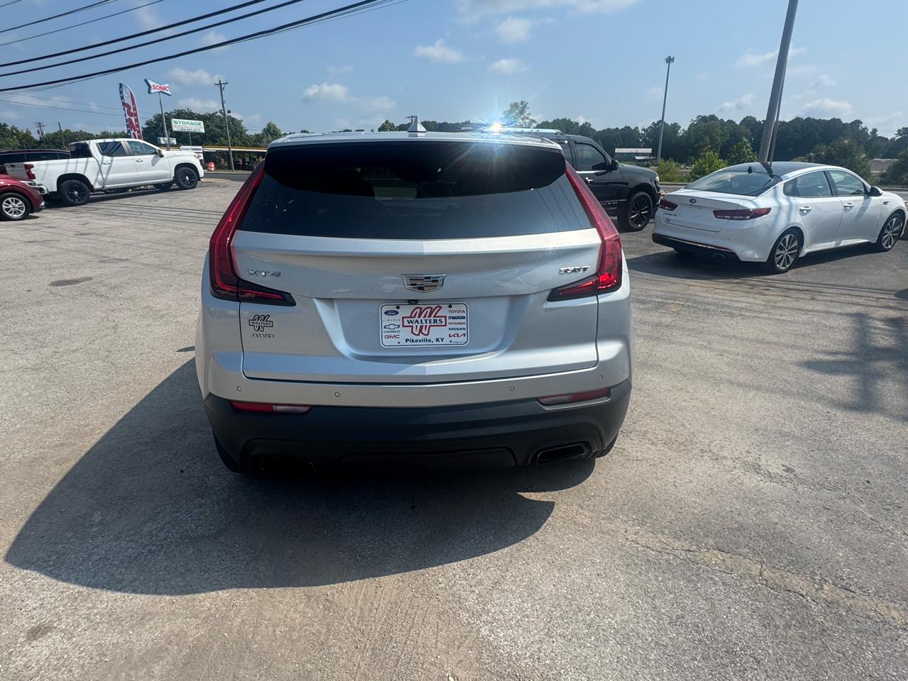 Cadillac XT4 AWD 4dr Luxury 2020