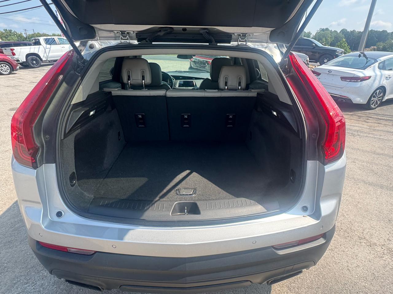 Cadillac XT4 AWD 4dr Luxury 2020