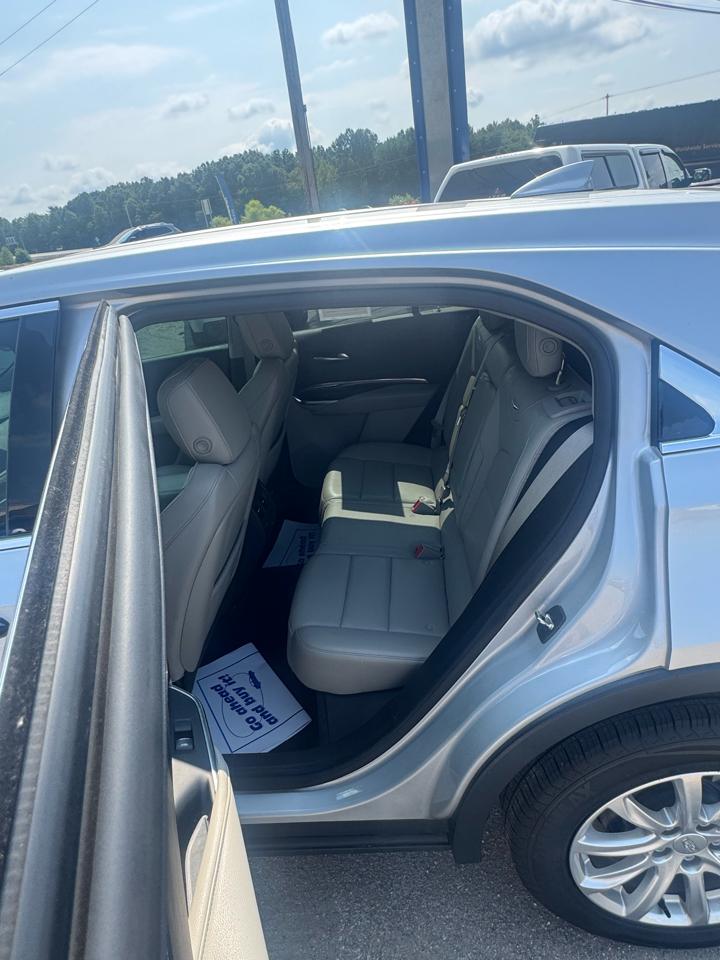 Cadillac XT4 AWD 4dr Luxury 2020