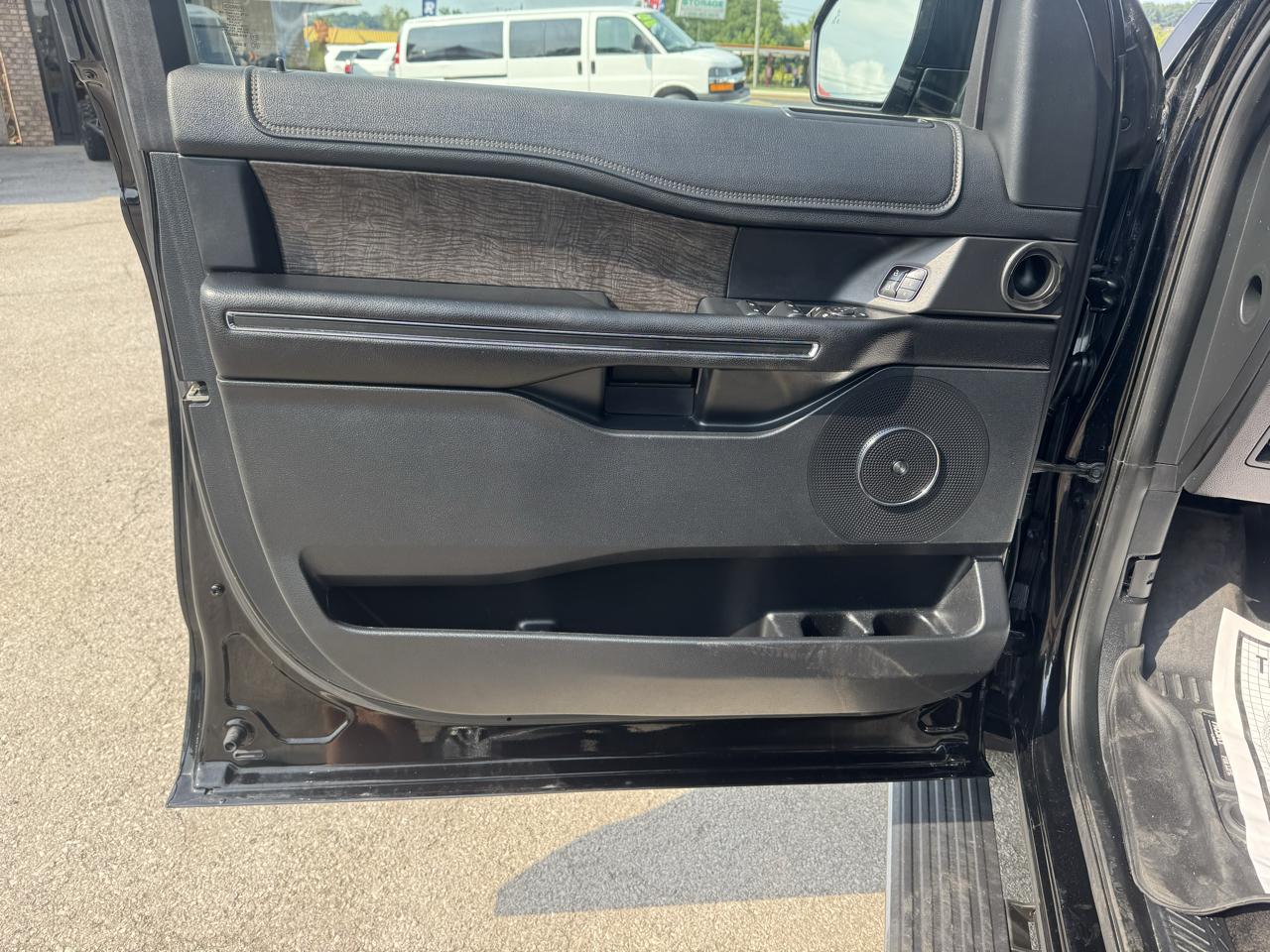Infiniti QX80 AWD 2018