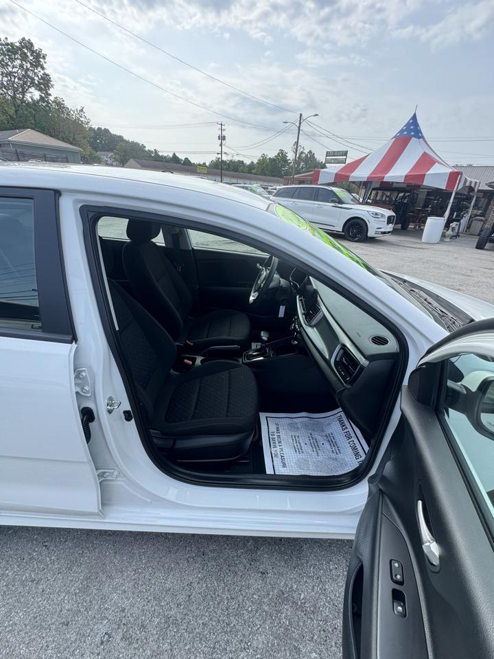Kia Rio LX IVT 2023