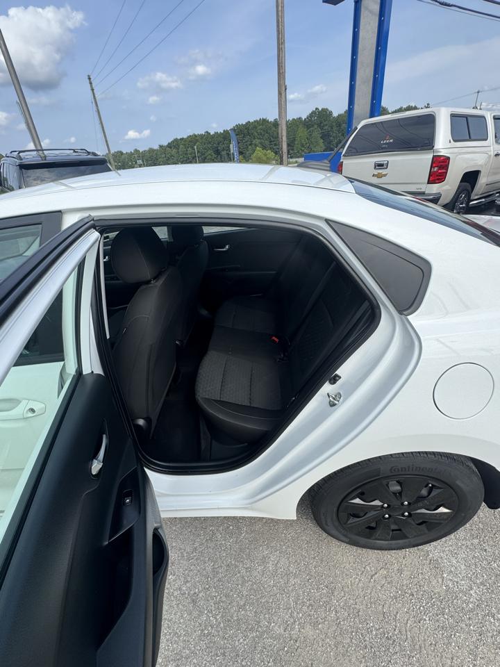Kia Rio LX IVT 2023