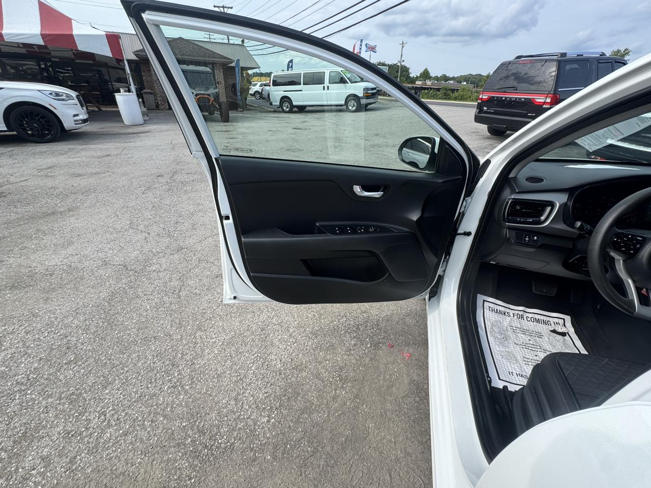 Kia Rio LX IVT 2023