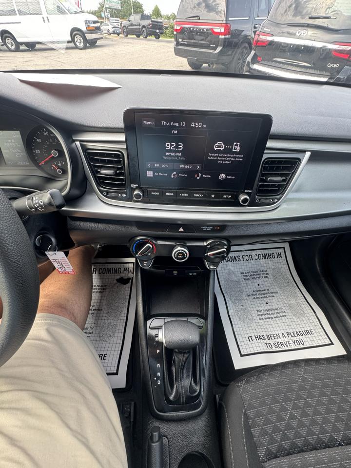 Kia Rio LX IVT 2023