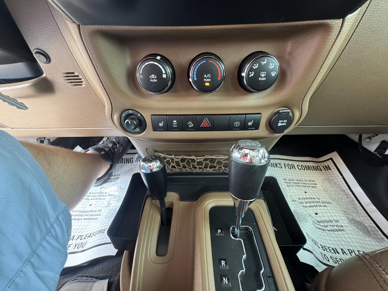 Jeep Wrangler Unlimited 4WD 4dr Sahara 2016