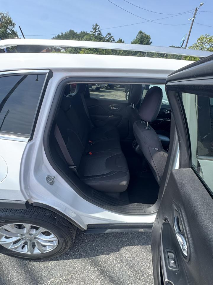 Jeep Cherokee Latitude 4x4 2019
