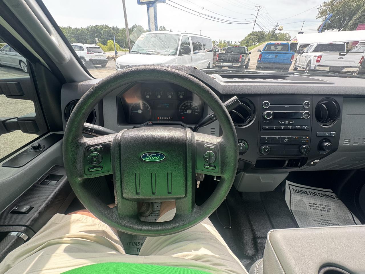 Ford Super Duty F-250 SRW 2WD SuperCab 142" XL 2015