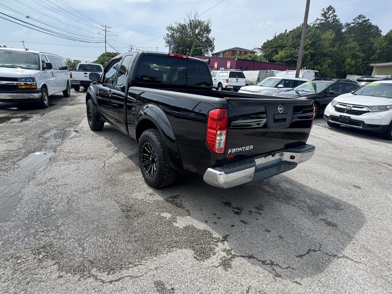 Nissan Frontier 2WD King Cab I4 Auto S 2016