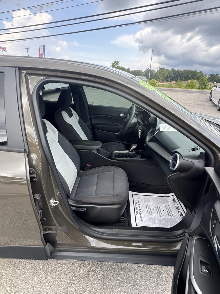 Chevrolet Trax FWD 4dr LS 2024