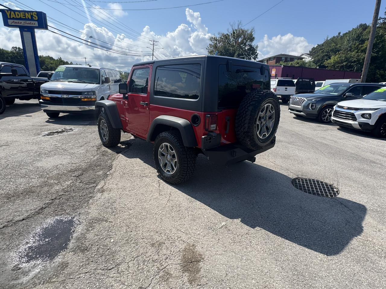 Jeep Wrangler 4WD 2dr Sport 2011