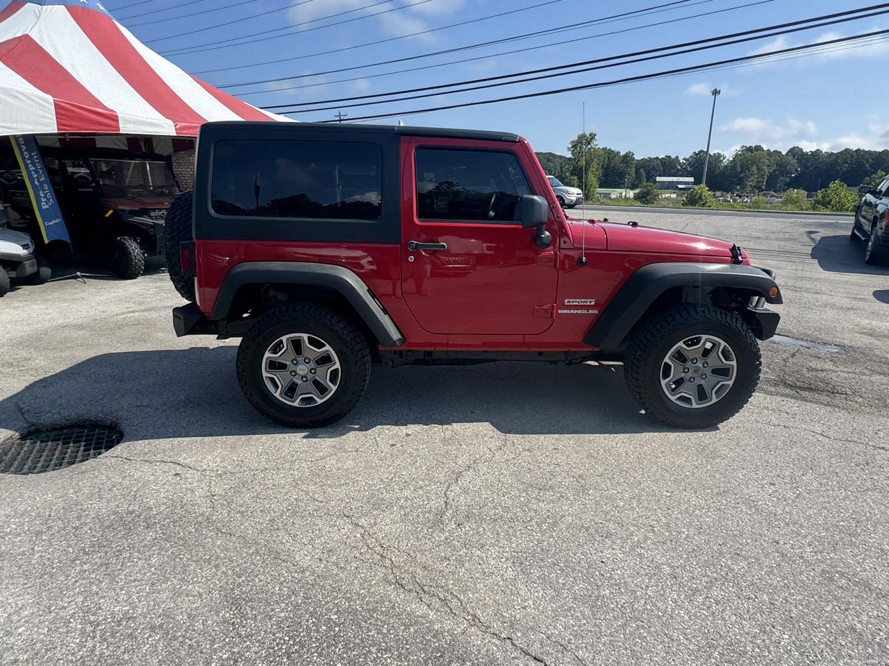Jeep Wrangler 4WD 2dr Sport 2011