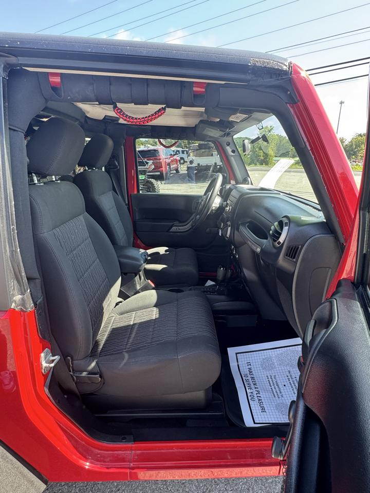 Jeep Wrangler 4WD 2dr Sport 2011