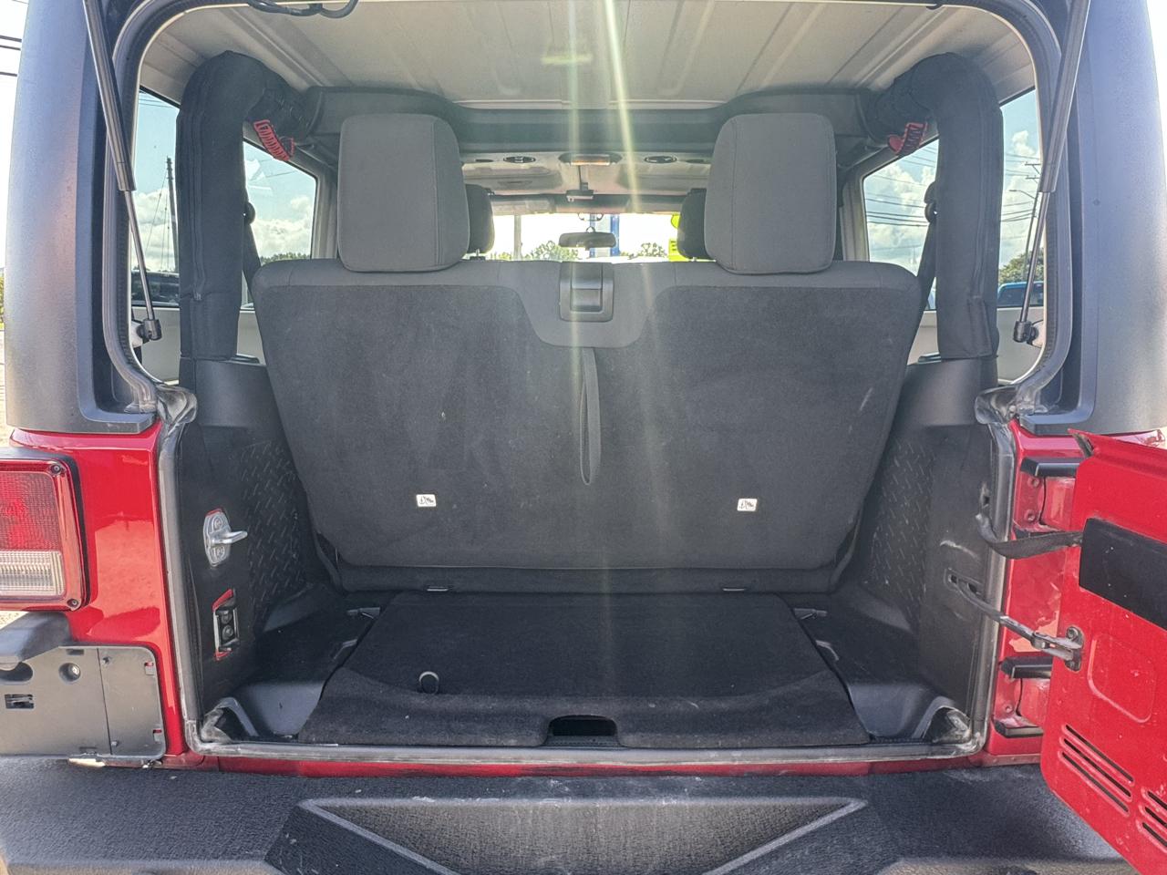 Jeep Wrangler 4WD 2dr Sport 2011