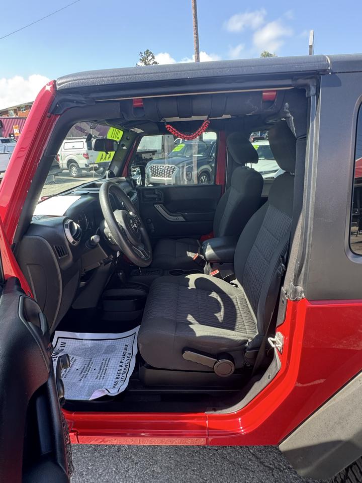 Jeep Wrangler 4WD 2dr Sport 2011