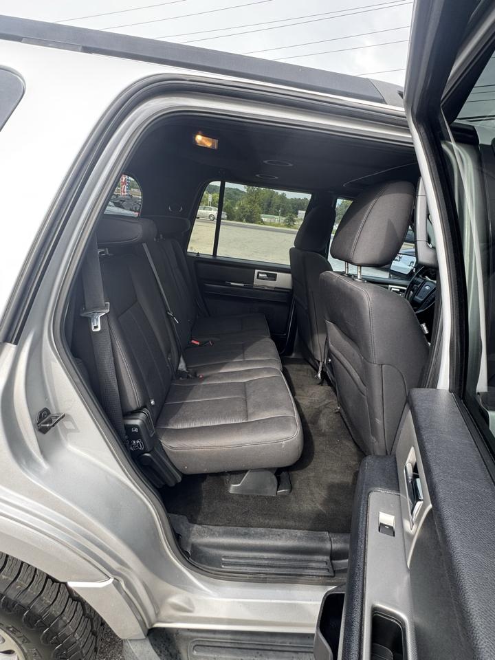 Ford Expedition 2WD 4dr XLT 2017