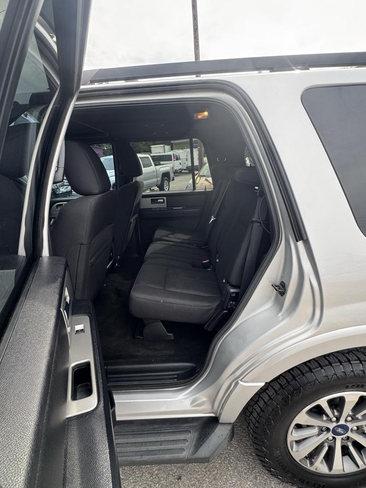 Ford Expedition 2WD 4dr XLT 2017